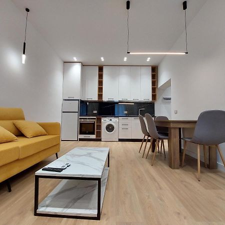 Luxury Apartments Blloku Tirana Bagian luar foto