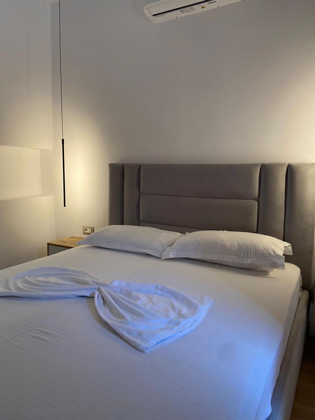 Luxury Apartments Blloku Tirana Bagian luar foto