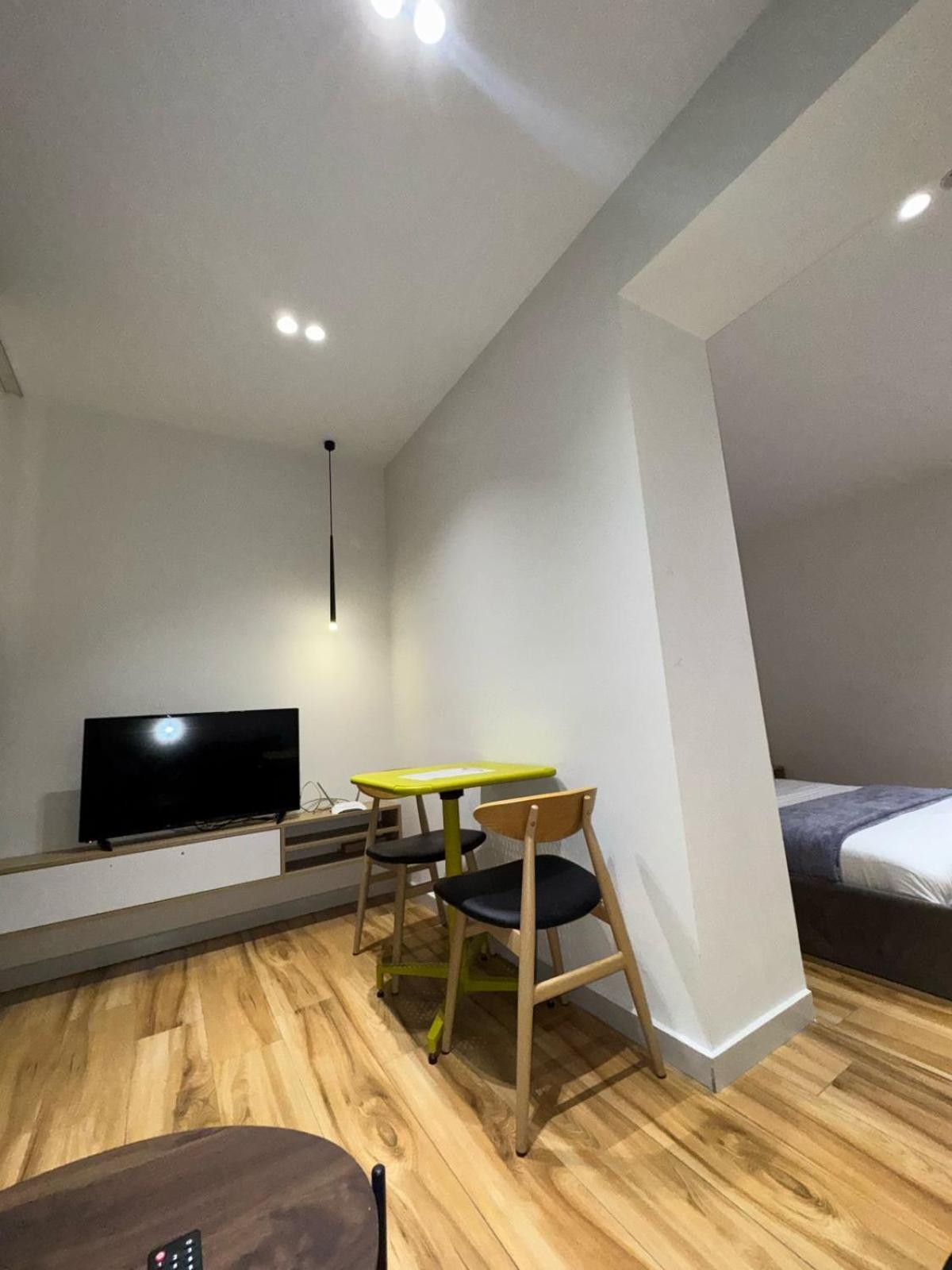 Luxury Apartments Blloku Tirana Bagian luar foto